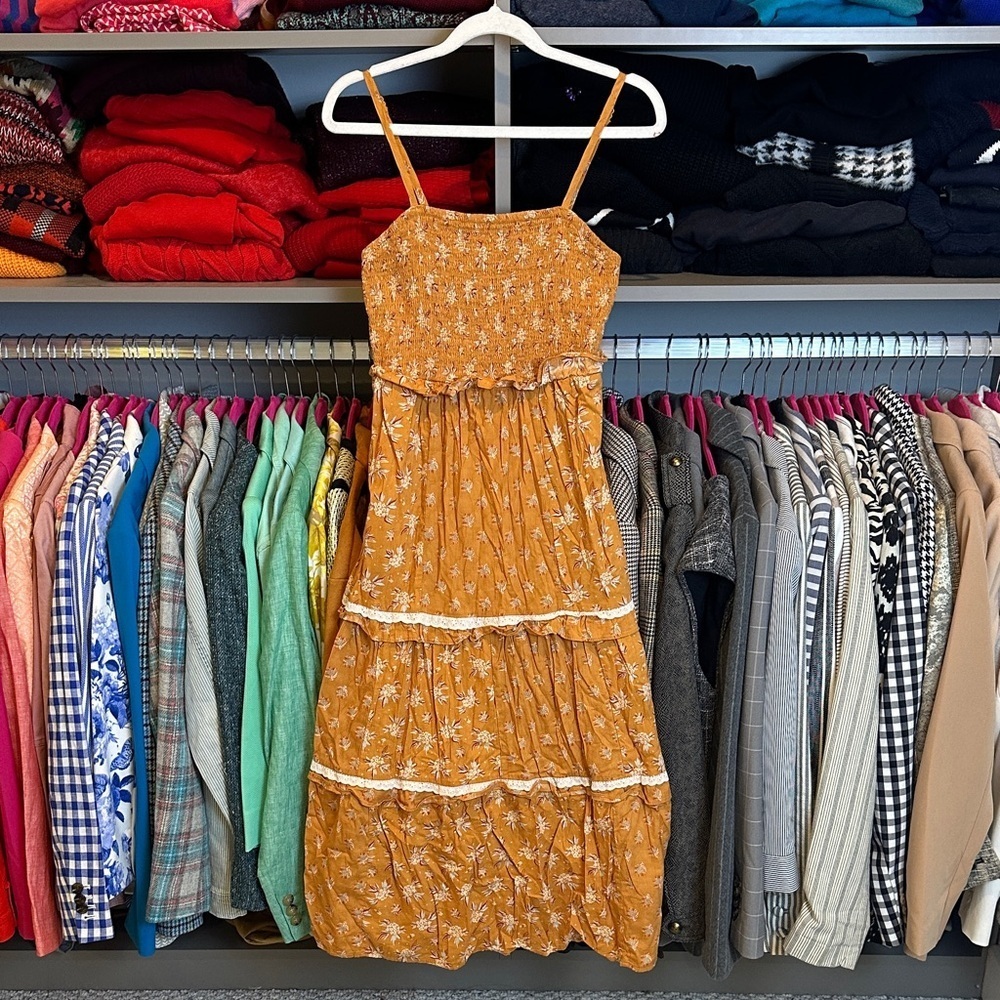 Universal Thread orange/white eyelet smocked adjustable strap midi dress XS
